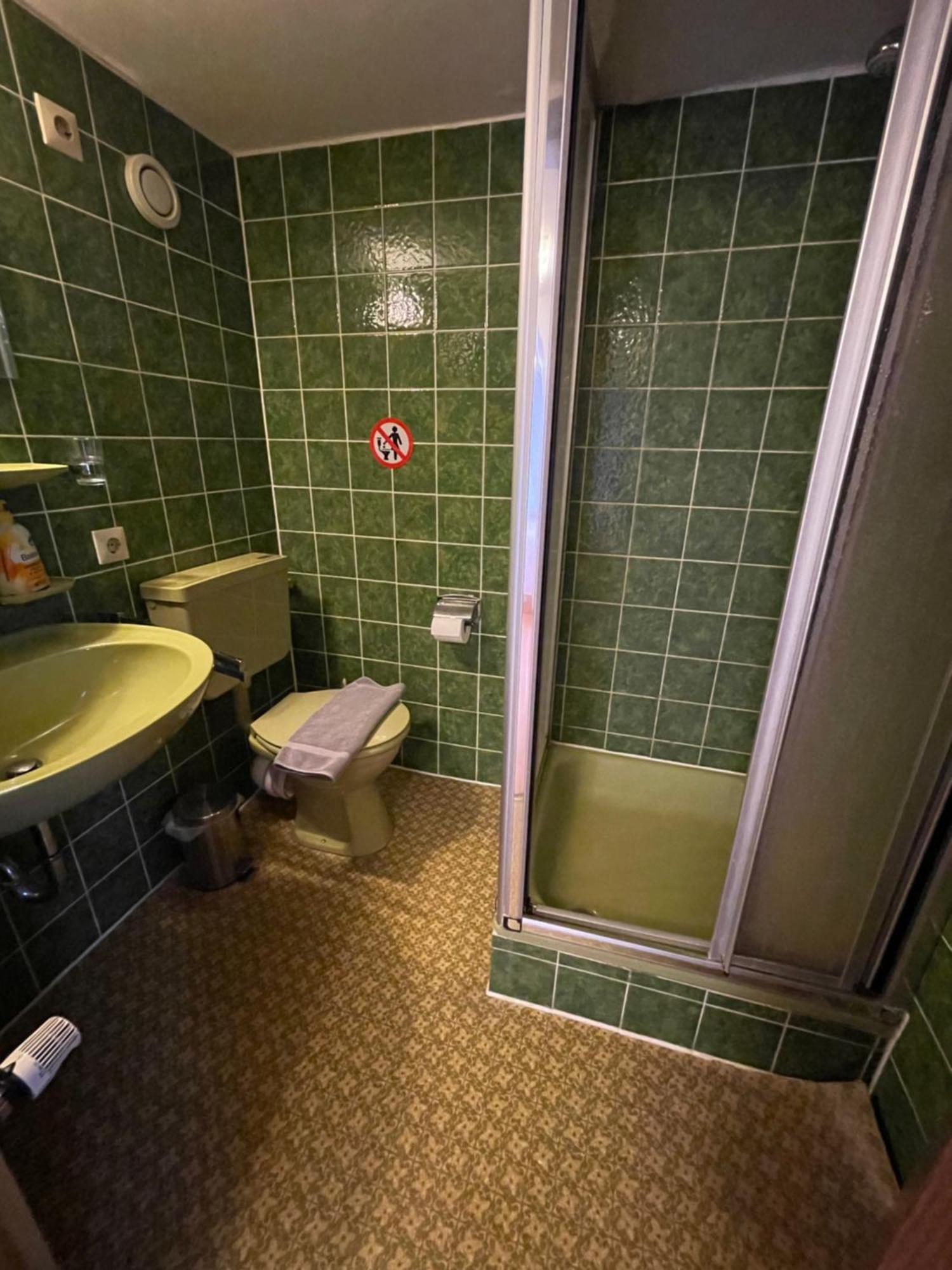 Beny Hotel Restaurant Hertingen Eksteriør bilde
