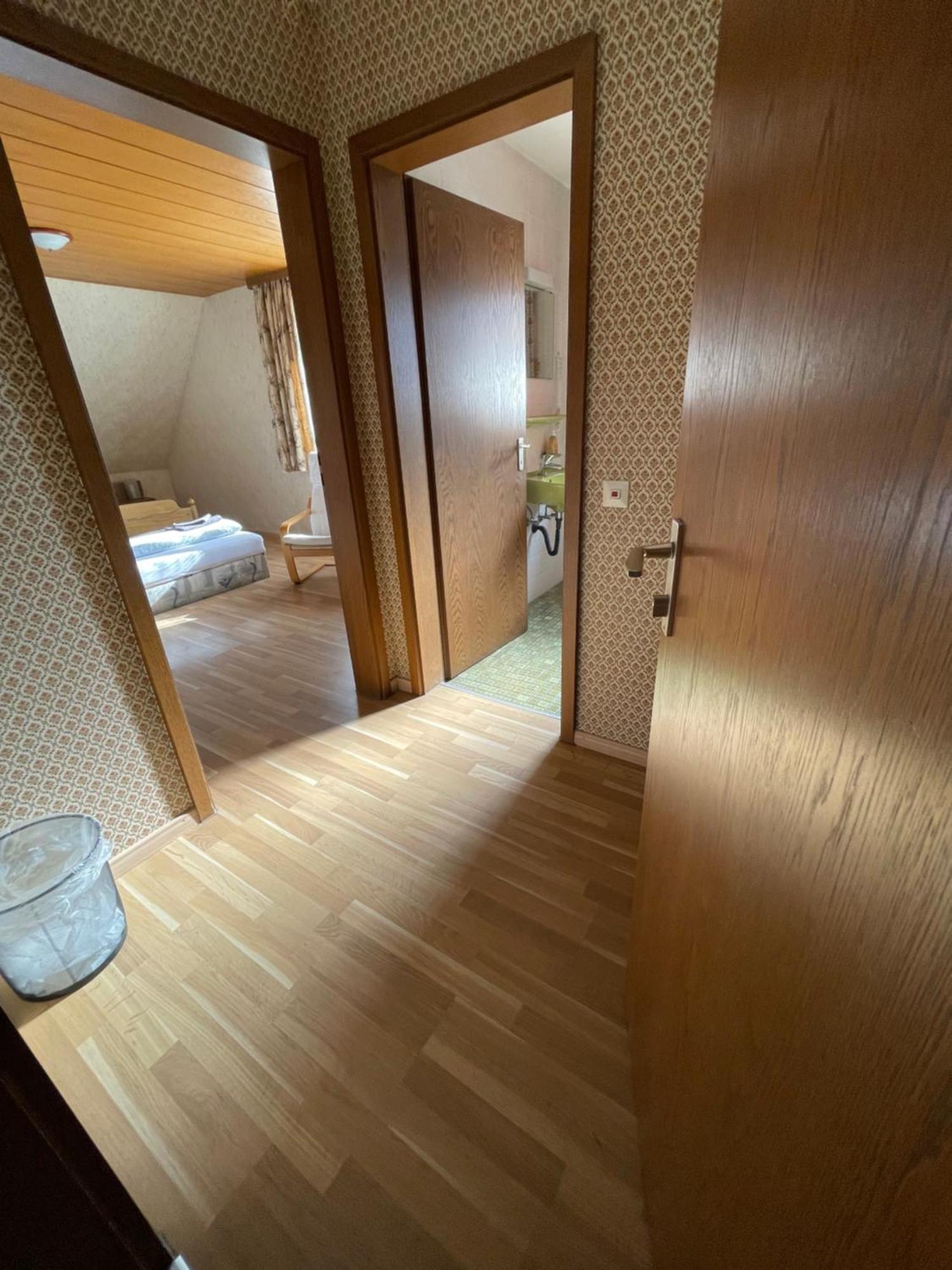 Beny Hotel Restaurant Hertingen Eksteriør bilde
